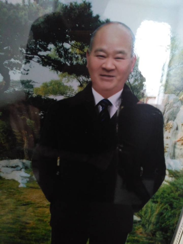 老方丈的第一张照片--光泽交友网