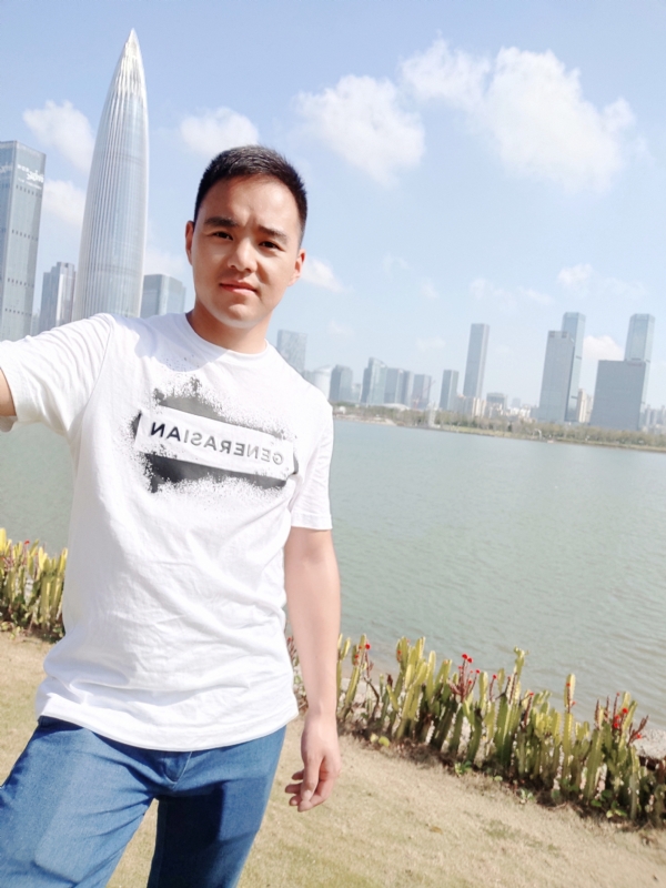 许仙敢睡蛇的第一张照片--光泽交友网