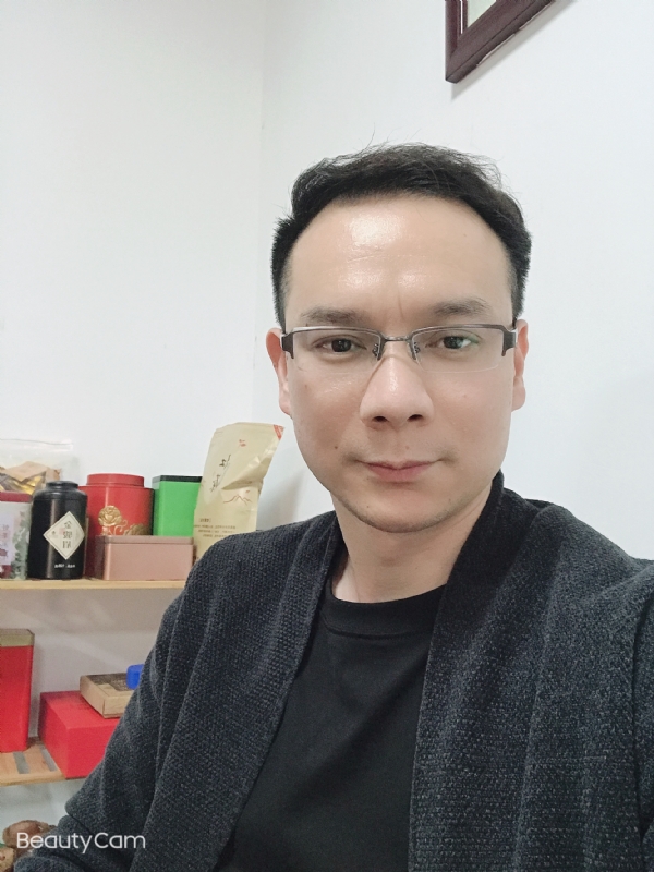 韦的第一张照片--光泽交友网