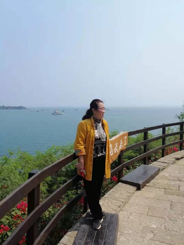 曦若半秋的第一张照片--光泽交友网