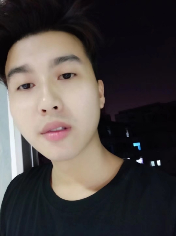 皮特王的第二张照片--光泽交友网