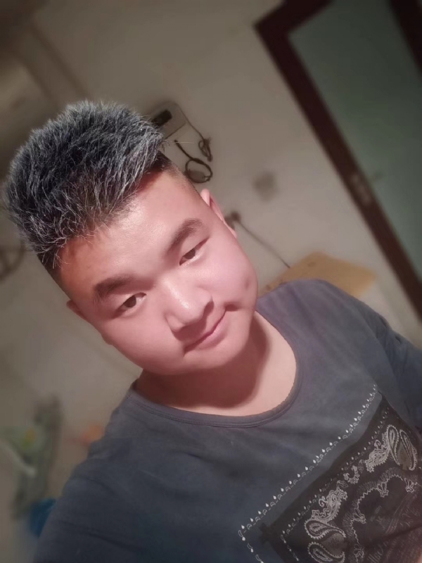 李子木的第二张照片--光泽交友网
