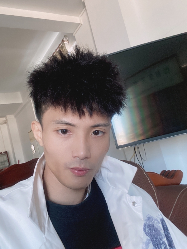 李邓平的第一张照片--光泽交友网