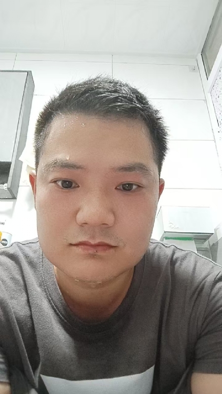 皓月当空的第一张照片--光泽交友网