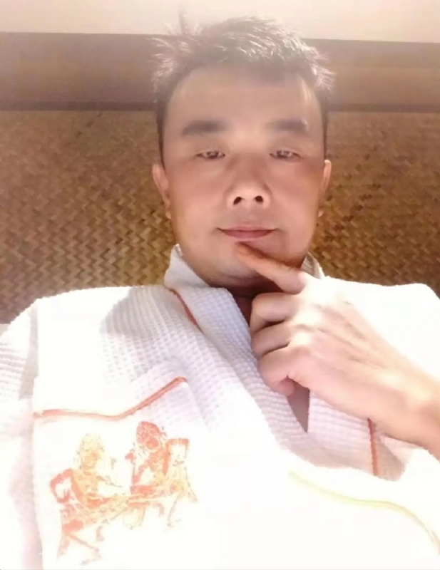 青锋的第一张照片--光泽交友网