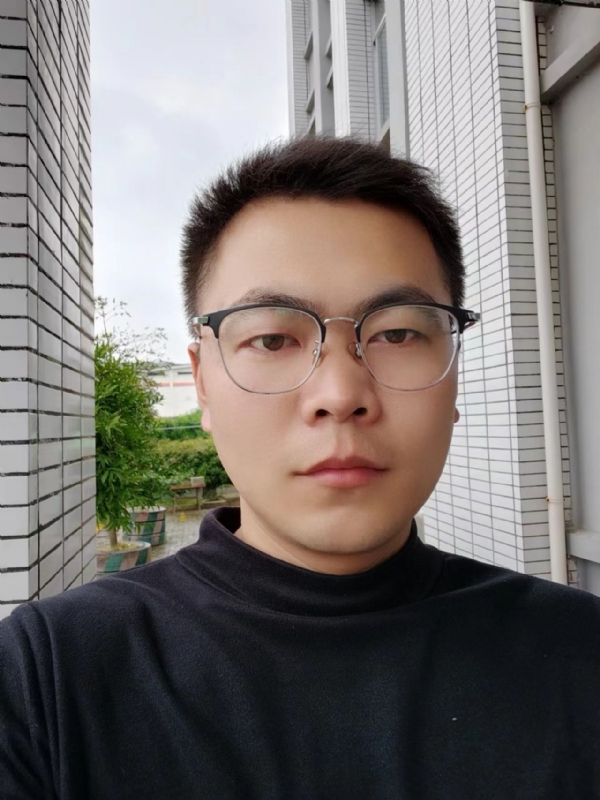 无限可能的第一张照片--光泽交友网