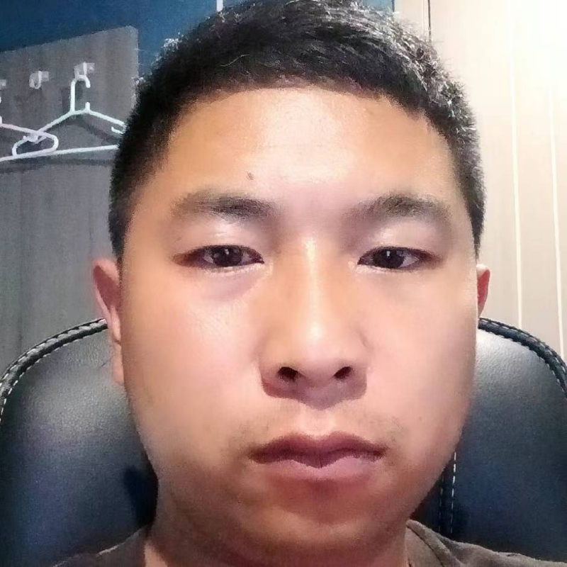 孤独的人的第一张照片--光泽交友网